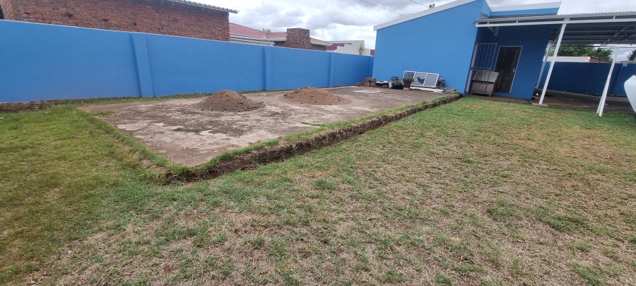 4 Bedroom Property for Sale in Victoria Park Eastern Cape
